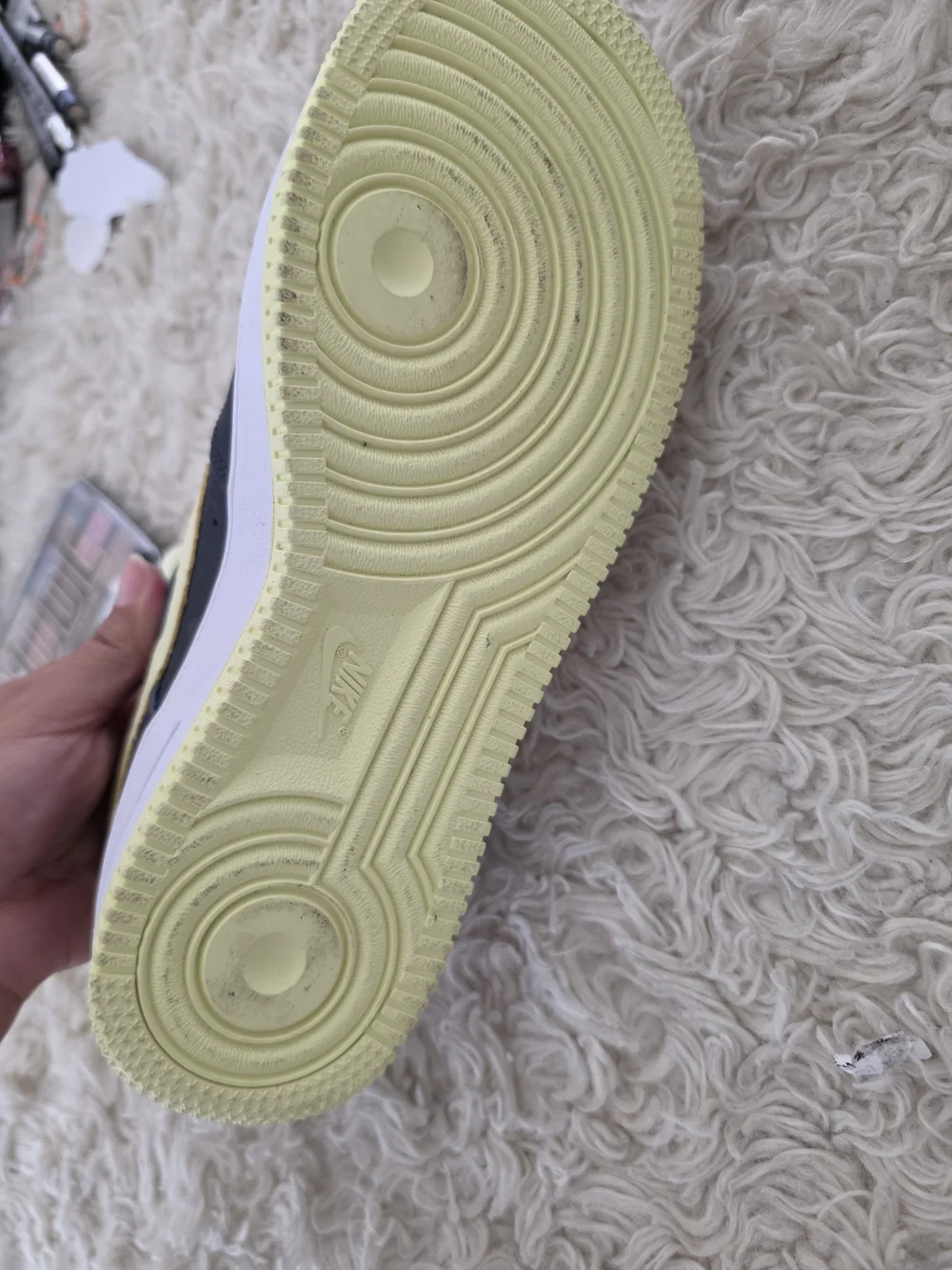 Nike Kids' Navy and Cream Low-Top Sneakers